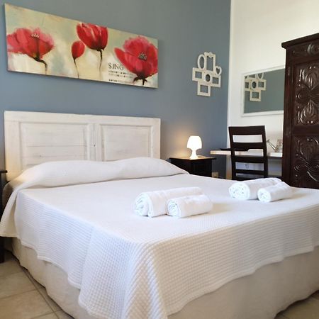 Blue Dolphin Guest House Alghero Ngoại thất bức ảnh