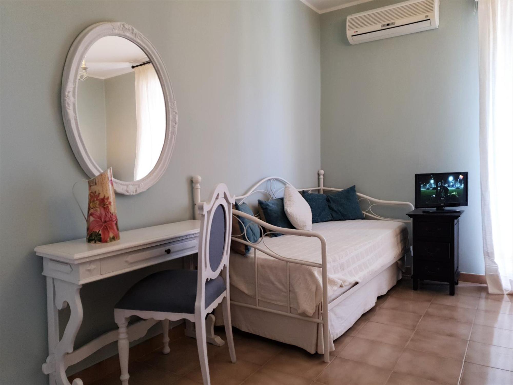 Blue Dolphin Guest House Alghero Ngoại thất bức ảnh